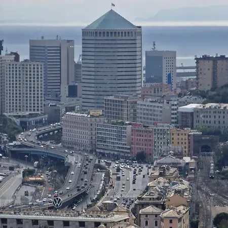 Апартаменты La Perla Bianca *